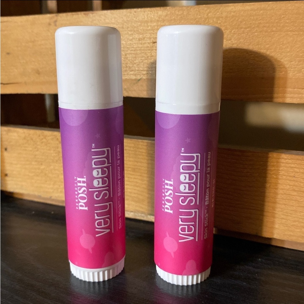 2 Perfectly Posh Very Sleepy Skin sticks
